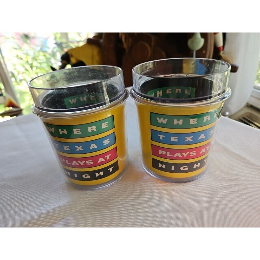 2 Vintage JOE CAMEL DALLAS ALLEY NIGHTCLUB Cups Texas Plays At Night 1993 - Picture 4 of 10